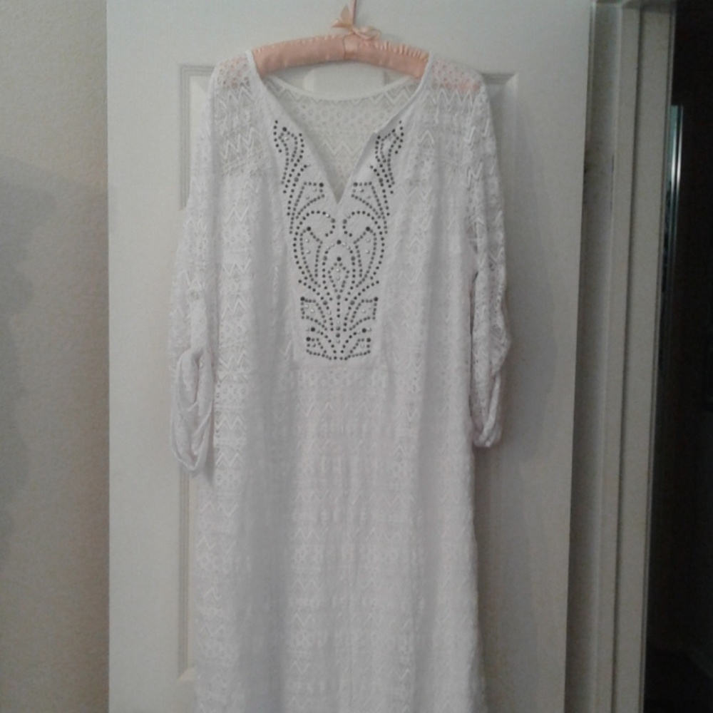 Studded crochet dress with lining
